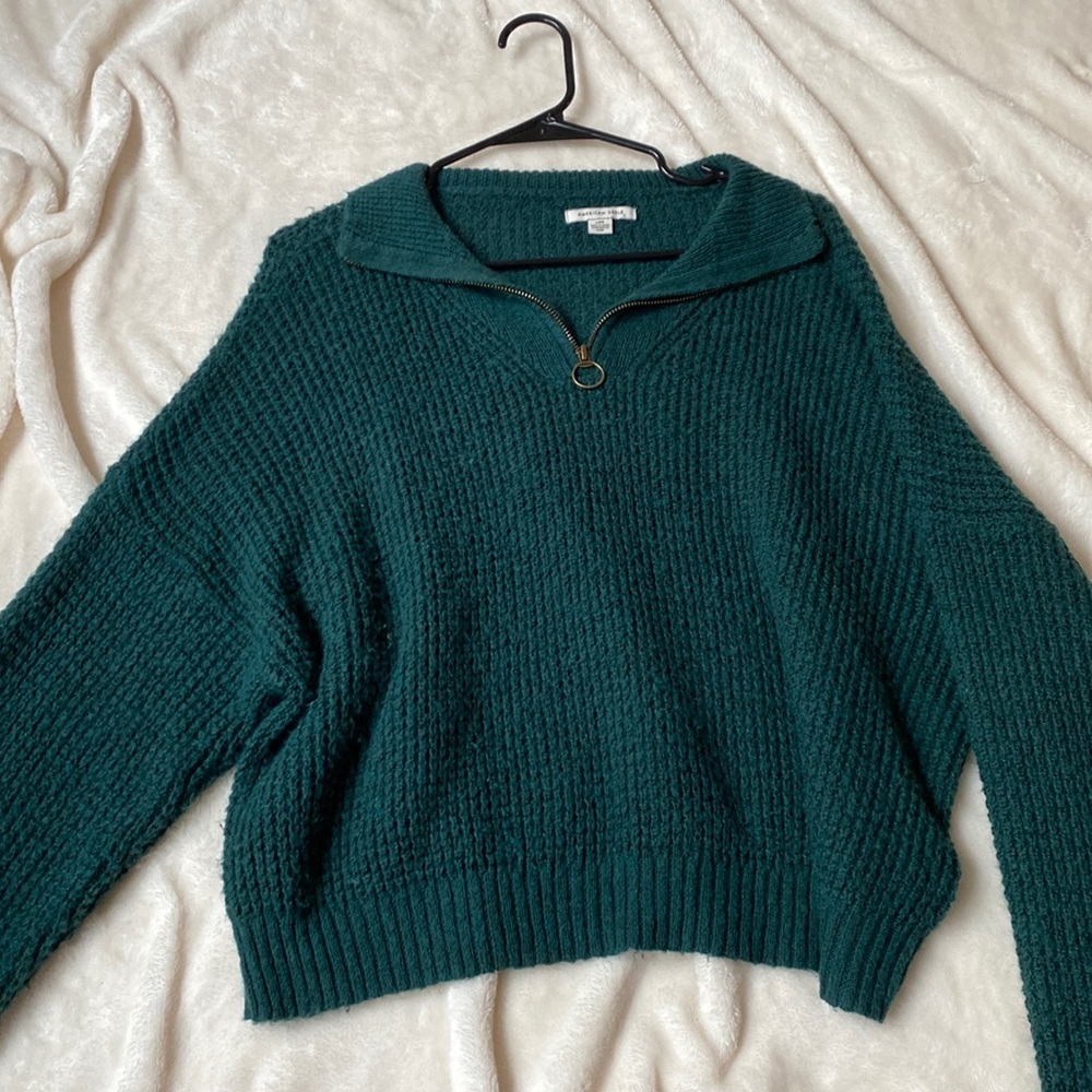 American Eagle Teal Lightweight Sweater💗